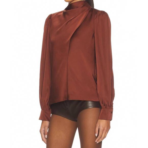 NEW ASTR ivonne long sleeve satin top in rust - Picture 3 of 6